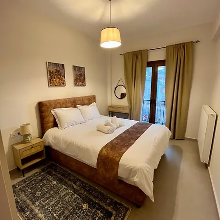 Mountain Retreat I - *